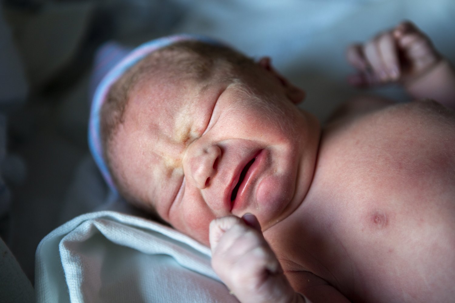 Jasper is born at Roosevelt Hospital in Manhattan.
